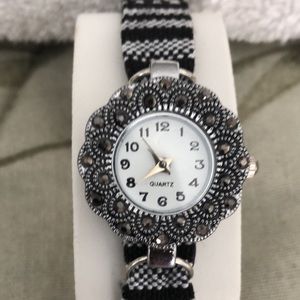 Ladies Bracelet Watch